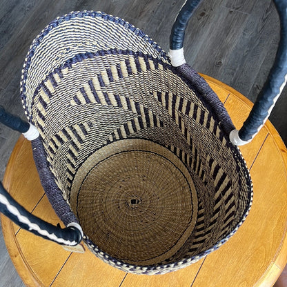 Big Blue MoMA - Plant fiber basket